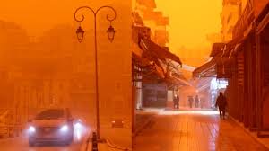 العاصفة الدموية تجتاح دول المتوسط: ظاهرة طبيعية أم إشارة خطر؟