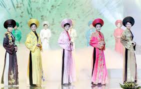 Kết quả hình ảnh cho áo dài việt nam xưa