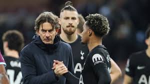 Cum a reacționat Radu Drăgușin după ce a jucat doar un singur minut pentru Tottenham, în ultimul meci din Premier League