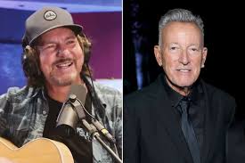 Eddie Vedder Recuerda una Aventura Descontrolada en una con Bruce Springsteen: 'Trataba de No Temer'