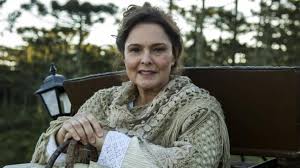 Longe da TV: como está hoje a atriz Louise Cardoso, de Além do Tempo