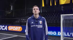 Serie A, in campo Napoli-Parma LIVE