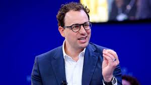 opus 4.6 related image