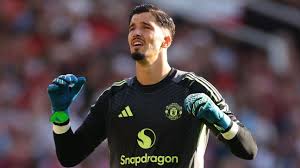 Fulham Face Man United in a High-Pressure Clash at Craven Cottage
