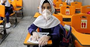 تعطیلی گسترده مدارس در ایران به دلیل بحران آلودگی هوا و شیوع کرونا و آنفلوانزا