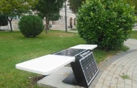 Slikovni rezultat za solarna klupa energomobil