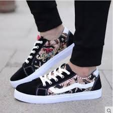 Hasil gambar untuk sepatu wanita kekinian