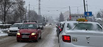 TRAFIC DE COȘMAR ÎN CLUJ! Coloane de mașini pe toate arterele importante. Traversarea orașului se face în mai mult de o oră! FOTO