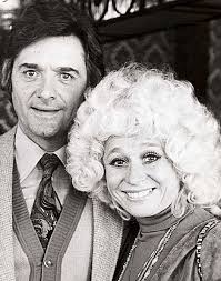 Ronnie Knight with wife Barbara Windsor. &#39;Now, I can&#39;t really take a young lady out and treat her how I&#39;d like. I&#39;ve been used to giving them a lovely time ... - Babz280407_468x596