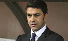 The AC Milan legend, Billy Costacurta, criticizes Inter&#39;s twitter ban on Wesley Sneijder. “I&#39;ve never seen Twitter as a bad thing, I have Twitter. - Costacurta