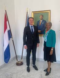 Curaçao Chronicle - News update