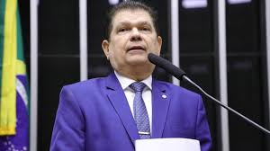 Lula pede que deputado deixe função de vice-líder do governo