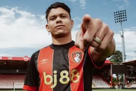 Flamengo mira Evanilson após tentativa frustrada por Kaio Jorge