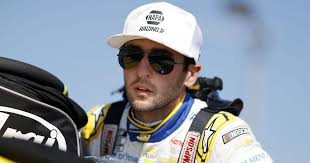 Chase Elliott Defends Alan Gustafson Amidst Criticism