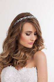 Resultado de imagem para PENTEADOS NOIVAS 2016