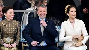 Kong Frederik og dronning Mary får massiv kritikk: - Gir riper i lakken