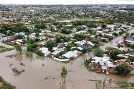 Bahía Blanca: ¿Milei castiga tras ganar? Recortes y polémica por fondos - Imagen principal del artículo