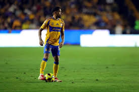 Aquino publica nueva despedida de Tigres