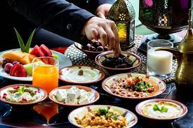 ماه رمضان؛ فرصتی برای ترک عادت‌های غلط از پرخوری تا سیگار
