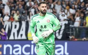 Matheus Cunha vira assunto em Corinthians x Internacional