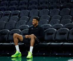 Giannis to Miami Heat: How a Greek Freak-Led 2025-26 Roster Could Redefine NBA Superteams