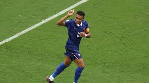 VIDÉO. France - Angleterre : Kylian Mbappé s’offre son 9e but de la Coupe du monde sur une 6e passe décisive d’Olise