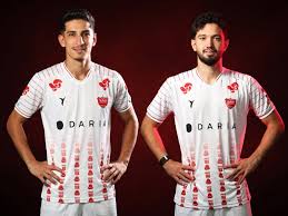 پرسپولیس و زیباترین کیت دوم لیگ (عکس)