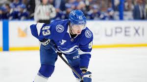 Lightning offensive pressure against Canadiens defense