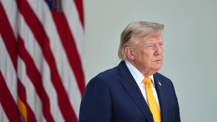 Trump calls idea of him interfering with Canadians speaking French a 'stupid thing'; Carney says U.S. demands threaten French-language media subsidies