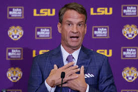 Lane Kiffin apologizes for comments that 'diversity' impacted his ability to recruit at Mississippi: 'It wasn't calculated'