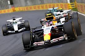 Battery issues hinder Lawson in Formula 1 season opener