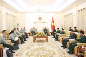 Vietnamese Chinese militaries to promote joint research cooperation