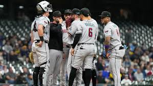 Diamondbacks pitching is in a funk, Ildemaro Vargas keeps hit streak alive in loss to Brewers