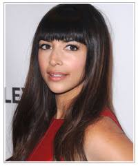 Hannah Simone&#39;s Long Hair With Bangs : Celebrity | TheHairStyler.com - hannah-simone-long-hair-with-bangs-1