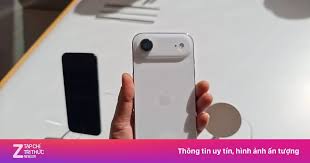 خلل غريب في جهاز iPhone 17