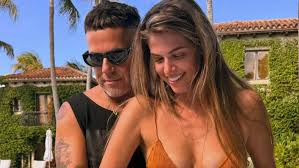 Alejandro Sanz, de vacaciones con Stephanie Cayo y sus cuatro hijos en un lujoso yate