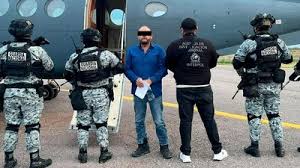 Detienen a ‘El señor de la A’, presunto jefe de plaza de La Línea; tenía orden de extradición a EU