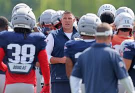 Mike Vrabel assesses Patriots’ performance in joint practices with Eagles