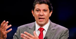 24.out.2012 - O candidato do PT à Prefeitura de São Paulo, Fernando Haddad (na foto), acusa o atual ... - 24out2012---o-candidato-do-pt-a-prefeitura-de-sao-paulo-fernando-haddad-na-foto-acusa-o-atual-prefeito-de-sao-paulo-gilberto-kassab-psd-que-apoia-o-candidato-do-psdb-jose-serra-de-ter-1351115125496_956x500