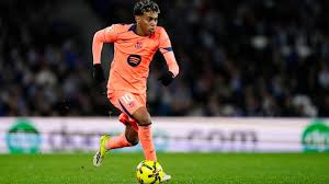 ¿Por qué no juega Lamine Yamal con el Barcelona frente al Slavia Praga por la Champions League?