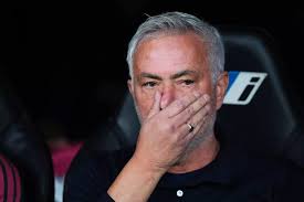 Mourinho brings memories and more controversy back to Rome in Champions League visit