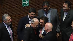 El PT frena el revocatorio de Sheinbaum en 2027 y la reforma política sufre otro revés en el Senado