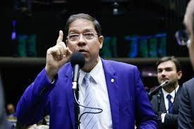 Bomba! Anistia aos Golpistas: Votação Secreta na Câmara?