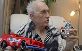 Former daredevil Evel Knievel ... - 2007-01-02-evel-topper2