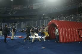 ¡Escándalo en La Olla! Auxiliar de Cerro agrede a Olveira tras el Clásico