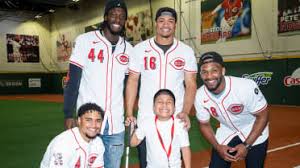 Reds Celebrate Hispanic Heritage Month with Community Engagement
