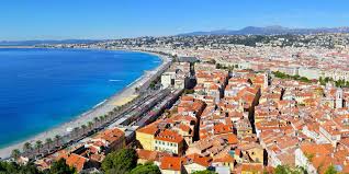 Panoramablick auf Nizza, bei der Côte d’Azur (Alpes-Maritime, Provence-Alpes-Côte d’Azur, Frankreich), von der Zitadelle