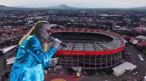 México canta y no llora al medio tiempo: Maná le canta a Inglaterra ‘sigo siendo el rey’