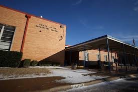 Arlington ISD trustees discuss bringing $400M+ bond for school upgrades to voters