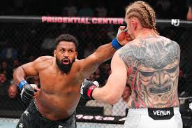 Noche UFC: Curtis Blaydes Defeats Waldo Cortes-Acosta In Fight That Leaves Crowd Frustrated - Cageside Press